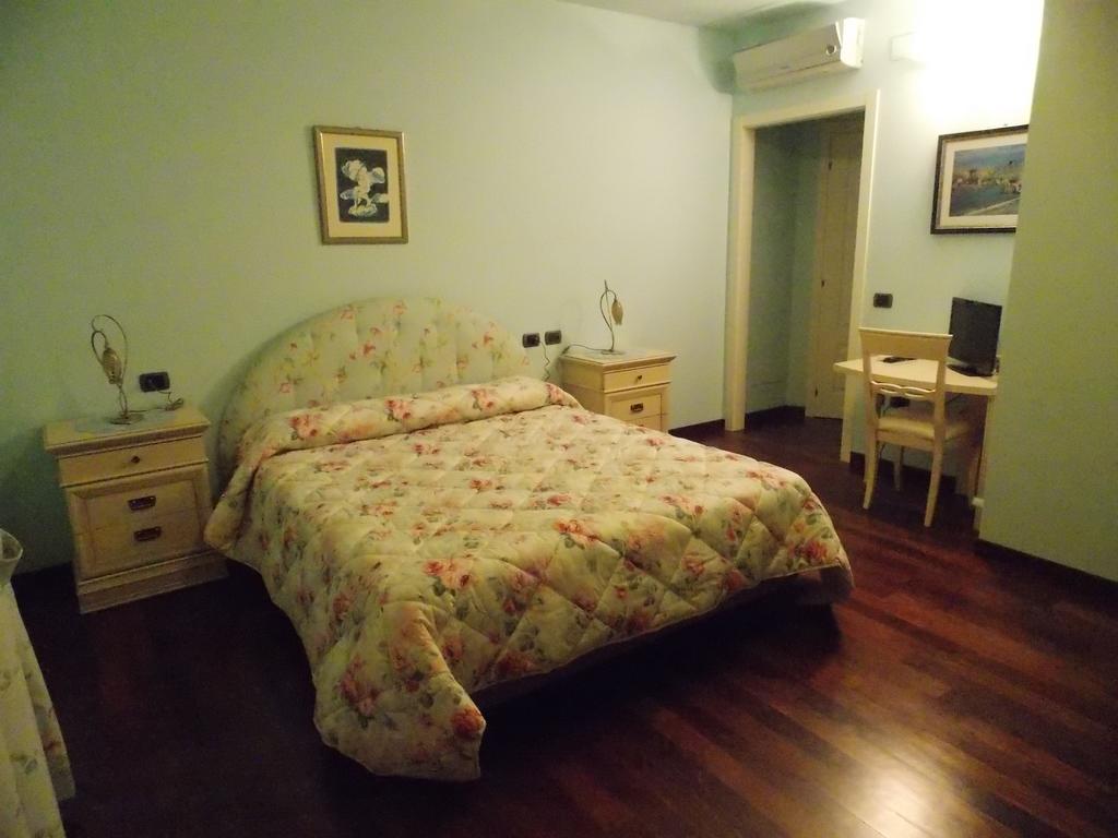 B&B La Torretta ทาวุลเลีย ภายนอก รูปภาพ